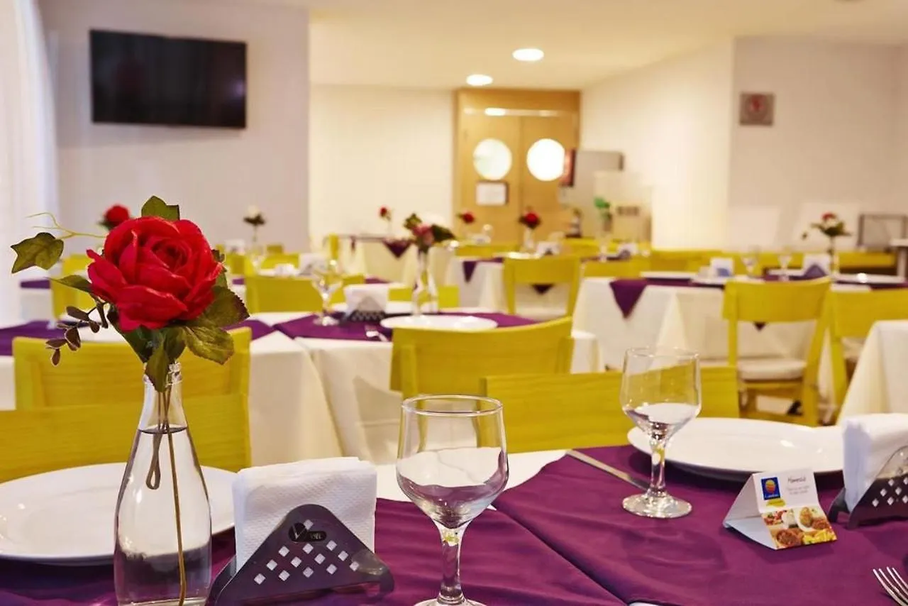 Suite Em Ponta Negra Com Excelente Localizacao Por Carpediem Natal Apartament